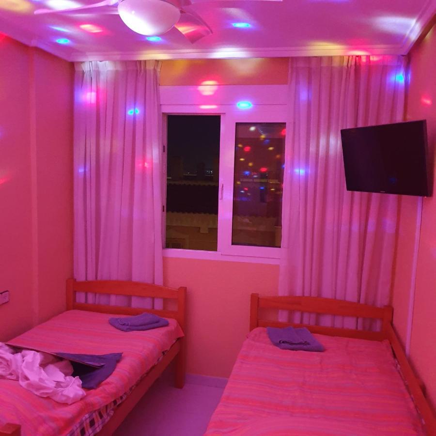 Apartamento Urbano Arregui Torrevieja Exterior foto